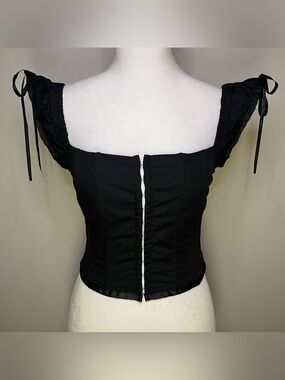 NWOT Kendall & Kylie Lace Up Corset Top Ruffle Cap Sleeves Black Women’s XS